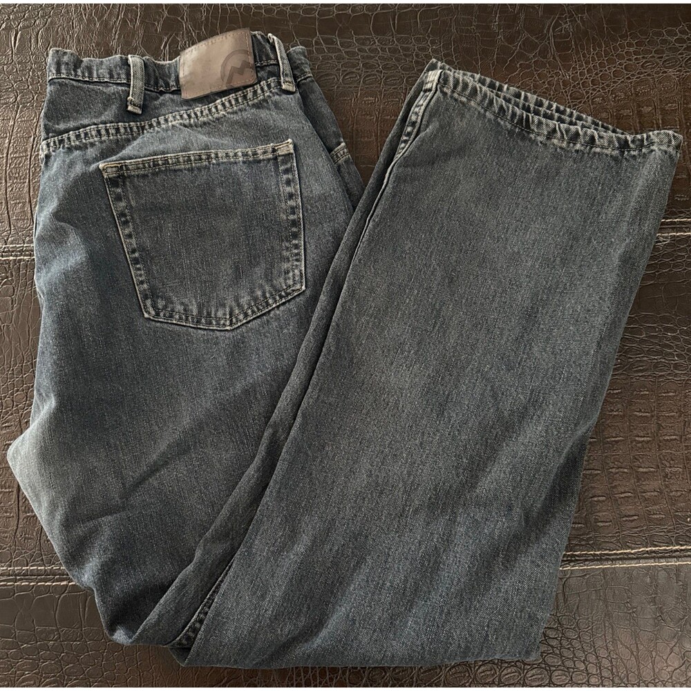 Magellan Jeans Mens 40x34 Med Wash Relaxed Straight Leg Denim